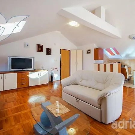 Mam Apartment *